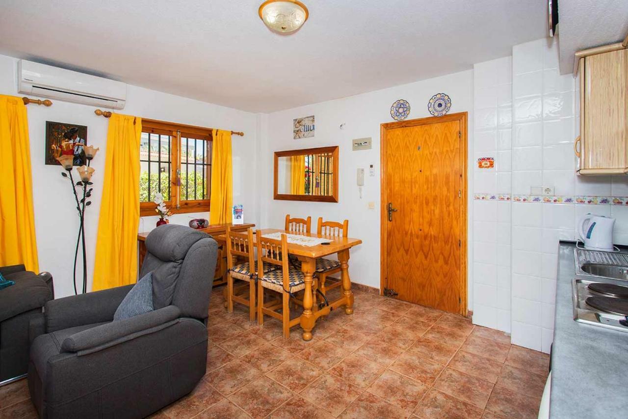 Ch Vista Alegre Rocio Del Mar Daire Torrevieja Dış mekan fotoğraf